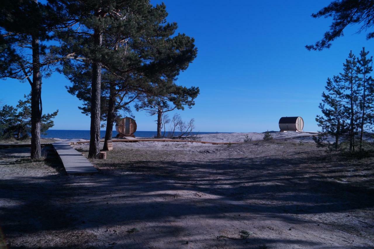 Kempings Saulesmajas Kolka Zewnętrze zdjęcie